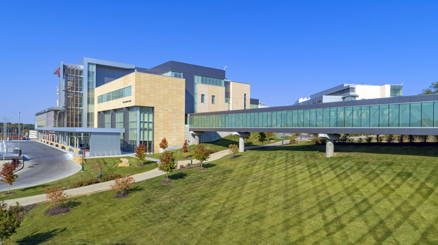 Healthcare Commercial Photography: Showcasing the Lauritzen Outpatient ...